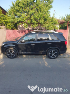 Kia Sorento masina