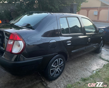 Renault Clio Symbol 1.5 dci 2005