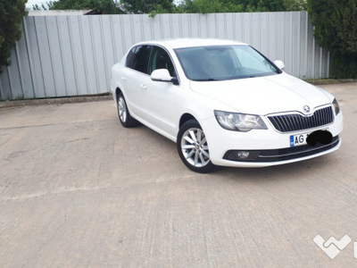 Skoda Superb/Automata/2014/140 cp/CFFB/Carte Service