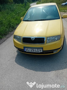 Vând Skoda Fabia