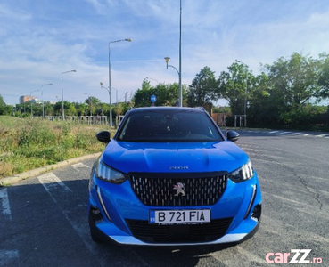 Peugeot 2008 GT Pack, 2021, benzina 130cp, 1.2 cm3, Pure Tech EAT8 STT