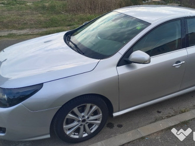 Renault Latitude 2.0 dCi Luxury