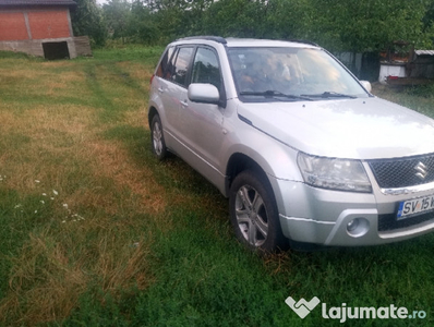 Suzuki grand Vitara