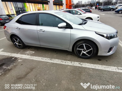 Toyota Corolla 2016, 1.6 CVT