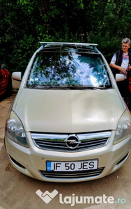 Opel zafira b 2011