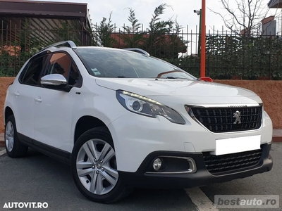 Peugeot 2008 Style 1.6 Blue HDi FAP 99 CP Navigatie Mare 4K Touchscreen Pilot Automat Euro 6