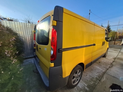 Renault Trafic L2H1 Autoutilitara