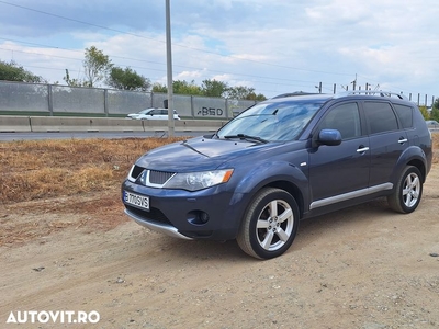 Mitsubishi Outlander 2.2 DI-D 4WD Intense