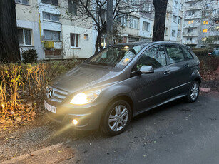 Mercedes B Klass 180 benzină + gaz AUTOMATA