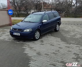 Opel Astra G. Benzina.