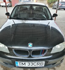 Proprietar vând BMW seria 1 an 2006