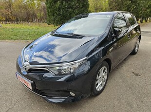 Toyota Auris Hybrid Hatchback 2016