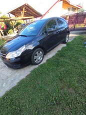 vand Citroen C4 diesel 1.6,100 Hp,proprietar,fara rugina.