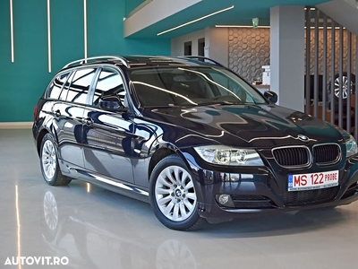 BMW Seria 3 318d Touring Luxury Line