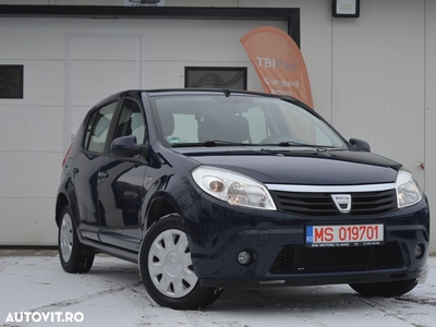 Dacia Sandero 1.2 16V 75 Laureate