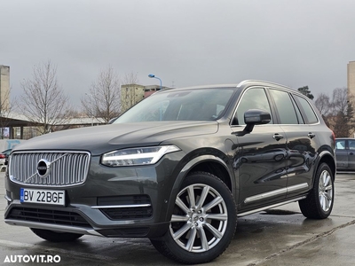 Volvo XC 90 T8 AWD Recharge Geartronic Inscription Expression