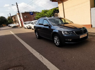 Skoda Octavia Combi 1.6 TDI Green tec DSG Elegance