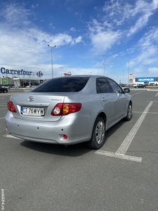 Se vinde Toyota Corolla ( )