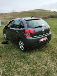 vând Citroen C3