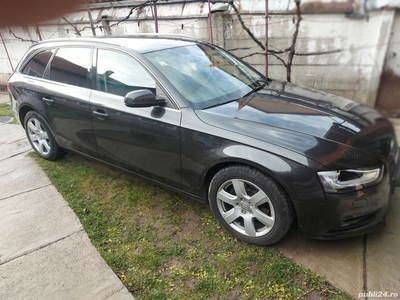 vînd Audi A4 tdi