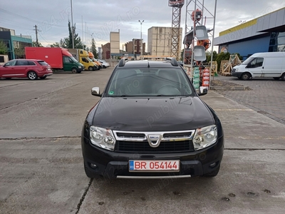 Dacia duster 1.6 benzina 105 cai 4x2 prestige,piele,aer ,206.000 km Import Germania
