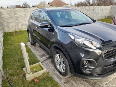 Kia Sportage 1,7 CRDI euro 6, 122000km reali, an 2016, impecabila