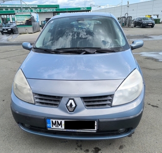 Renault Scenic II 1.5 dCi - 2004