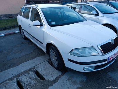 Skoda Oktavia II.. 1.4 benzina si gpl