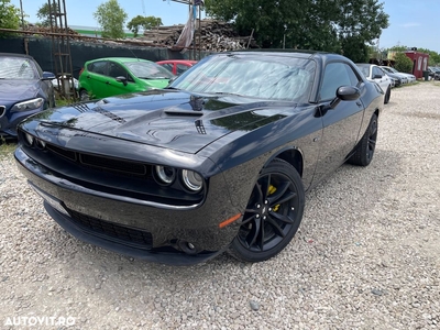 Dodge Challenger Automatik SXT Plus