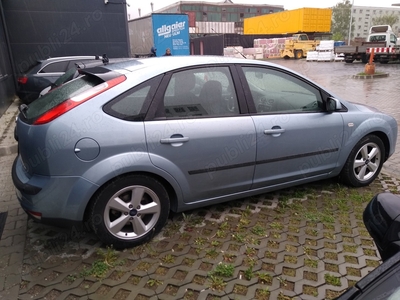 Ford Focus benzina