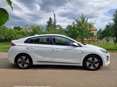 Hyundai ioniq hybrid Facelift 2020