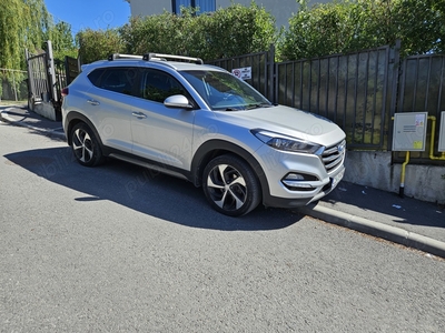 Hyundai Tucson 1.6 T-GDi 4WD 6MT Premium