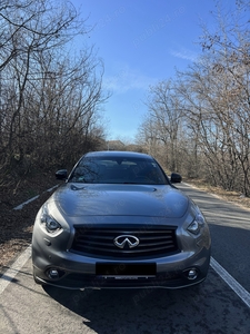 Infiniti QX70 S Ultimate SUV