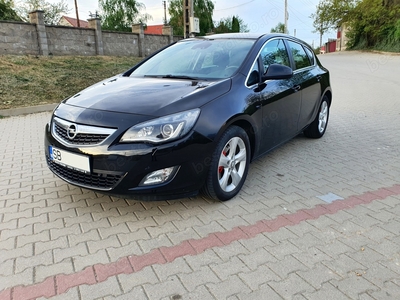 Opel Astra J 2.0 CDTI 160 de cai euro 5 inmatriculat