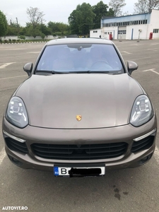 Porsche Cayenne 3.0 L