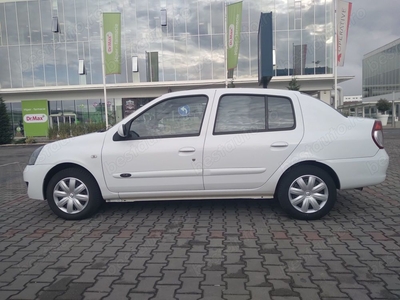 Renault,54 mii km,CARTE SERVICE,ținut la garaj,IMPECABIL.