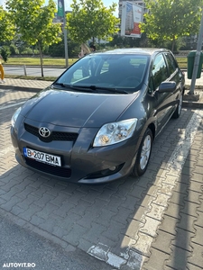 Toyota Auris 1.6 VVT-i Sol