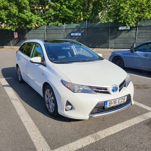 Vand Toyota Auris Touring Sport