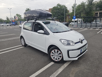 Vand vw e-up -Primul proprietar