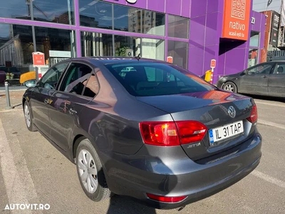 Volkswagen Jetta 1.6 TDI DPF Trendline