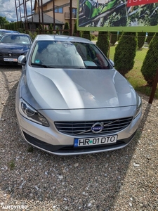 Volvo V60 D2 Momentum