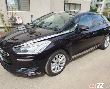 Citroen DS5 Hybrid / 4WD