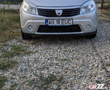 Dacia Sandero 2008, 123.000 de mii km