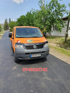 De vanzare VW T5 doka 6 locuri 2009,1.9 TDI Recent adus ,IMPECABILA A C