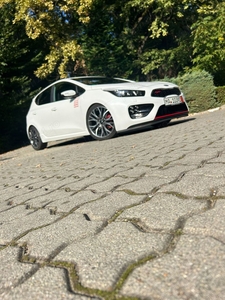 Kia ceed turbo