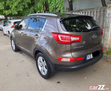 Kia Sportage 2012 1.6 benzina 6+1 trepte