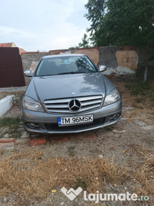 Mercedes c220 nu accept schimb