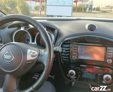 Nissan Juke 1.5 dci alb perlat