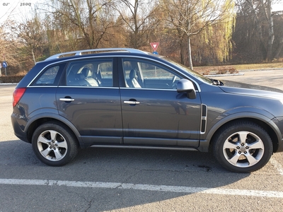 Opel Antara 211.500 km , automata ,4x4. Euro 4