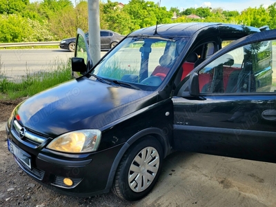 Opel Combo Tour